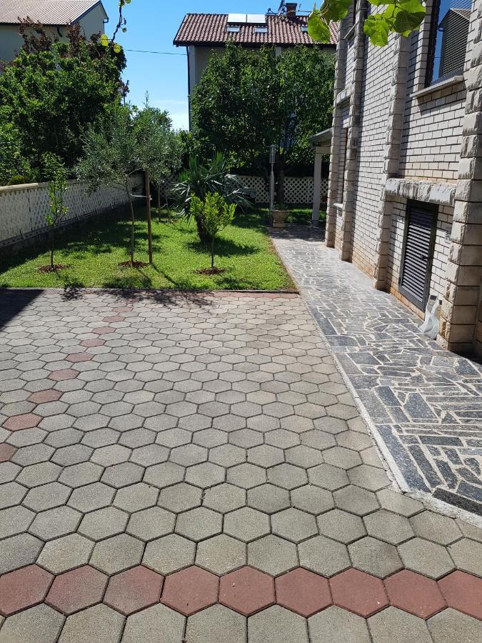 Hana Умаг Екстер'єр фото