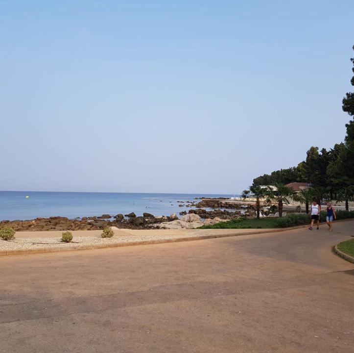 Hana Умаг Екстер'єр фото